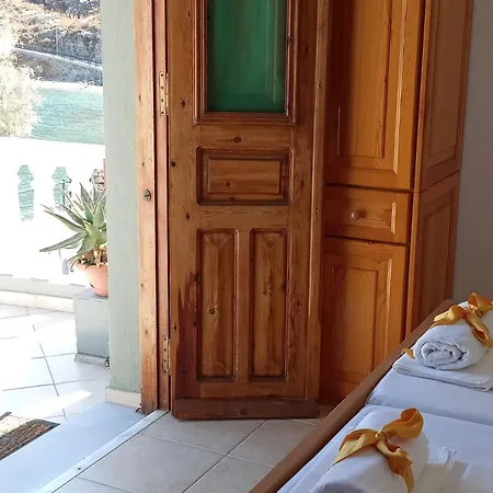 Apartment Fofi Symi