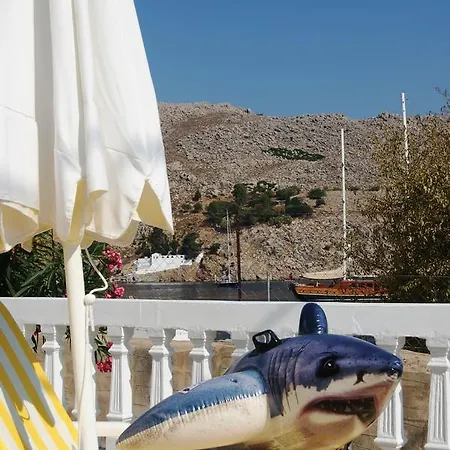 Fofi Apartment Symi